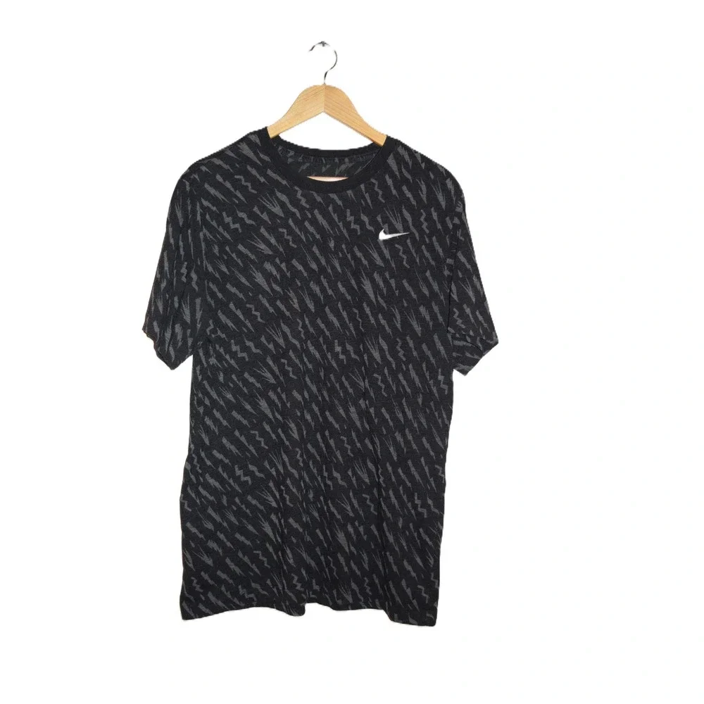 Nike T-Shirt Mens Large Black Dri-FIT Abstract Print Excellent Short Sleeve Tee